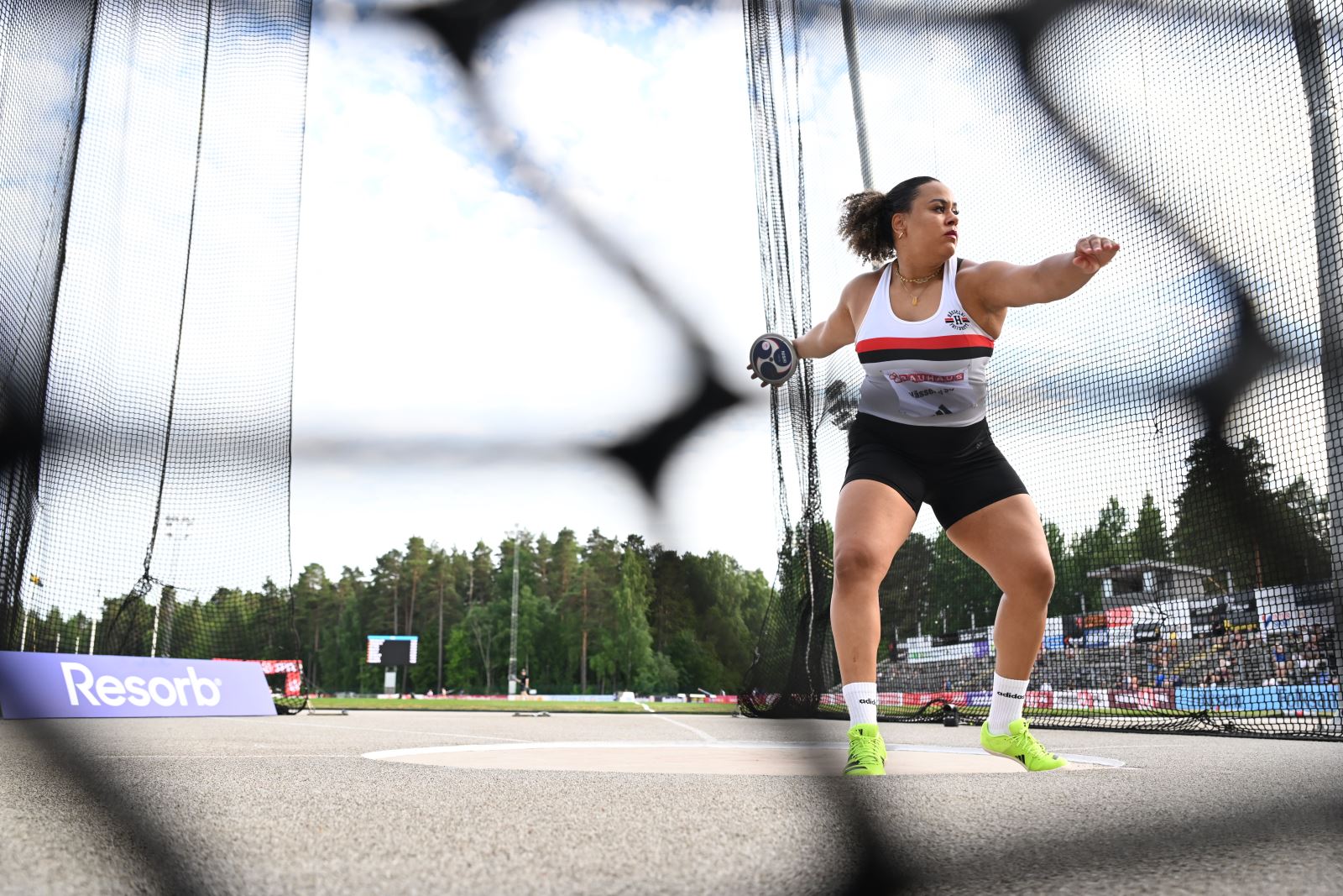 Vanessa Kamga i diskusringen